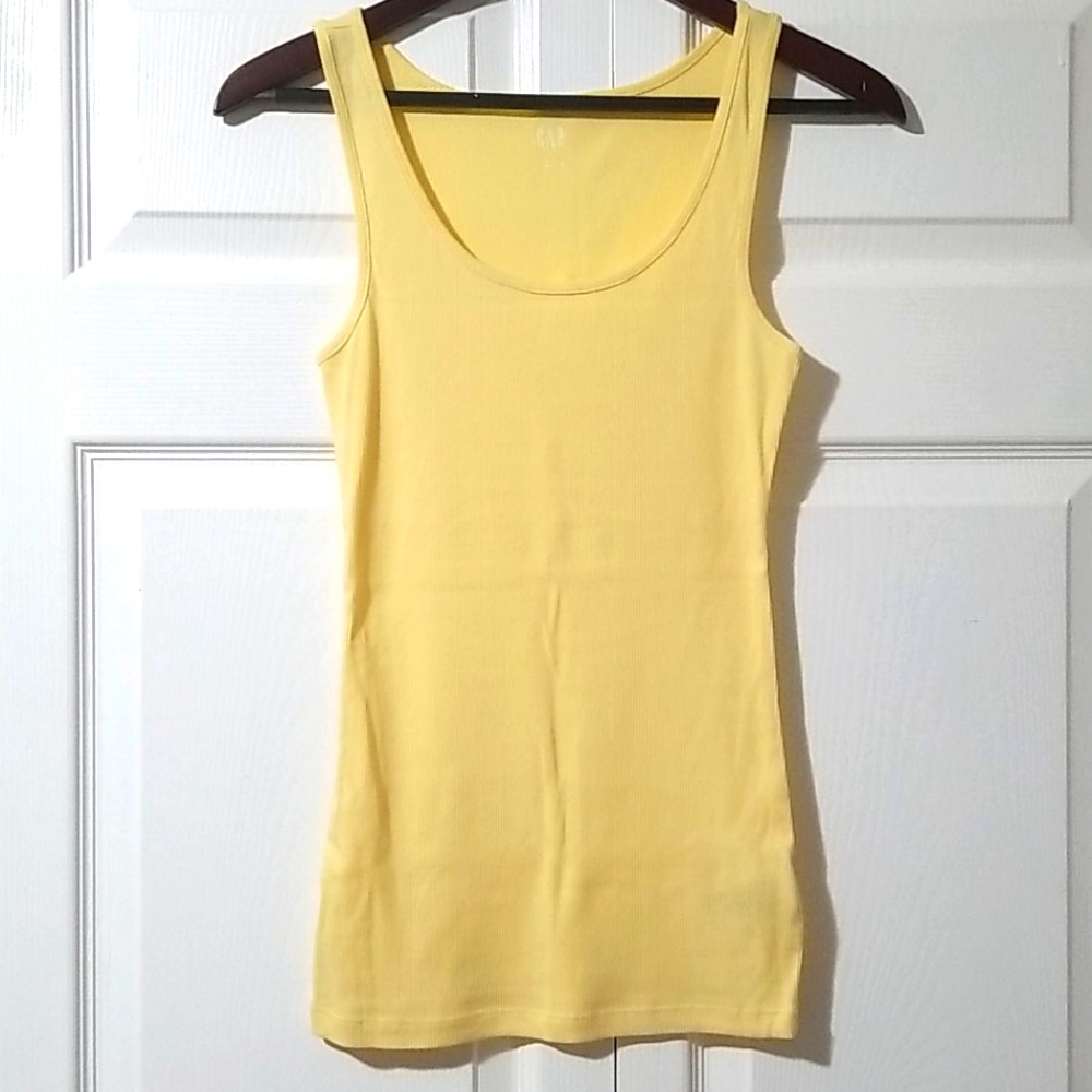 Gap ribbed top